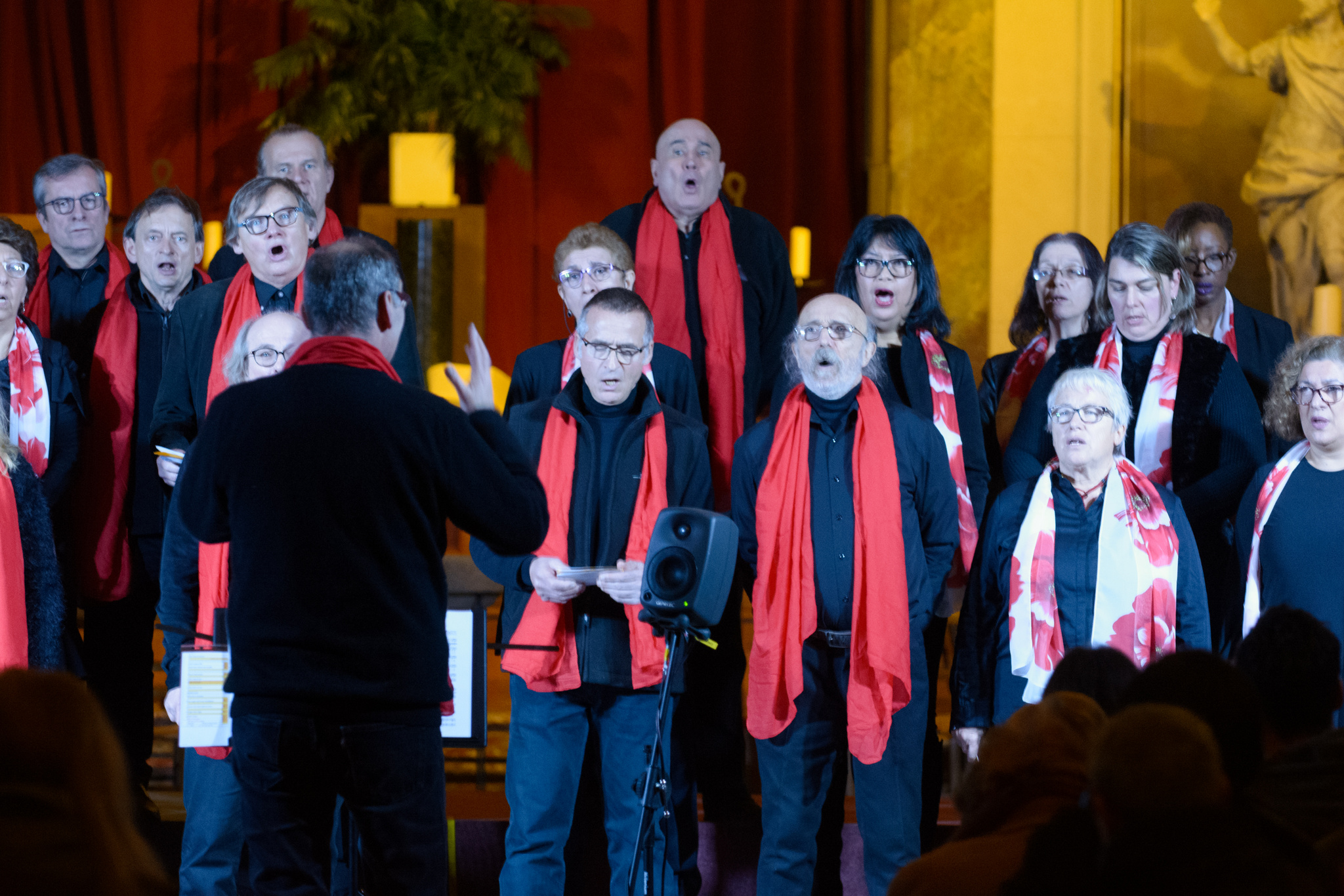 Concert "Noël des 4 coins du Monde" - Chorale Atout Choeur, Chorale Saint André - Cathédrale Saint-Louis-et-Saint-Nicolas de Choisy-le-Roi, 16 décembre 2017