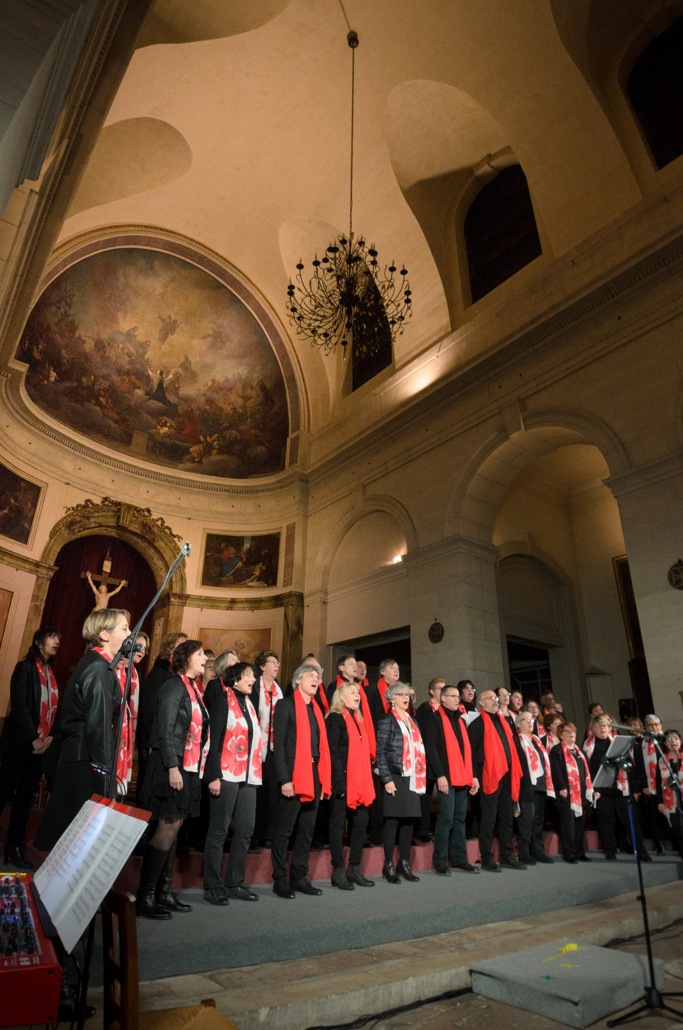 Concert "Noël des 4 coins du Monde" - Chorale Atout Choeur, Chorale Saint André - Cathédrale Saint-Louis-et-Saint-Nicolas de Choisy-le-Roi, 16 décembre 2017